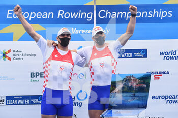 2021-04-11 - Martin Sinkovic, Valent Sinkovic (CRO), gold medal, Men's Pair - CAMPIONATI EUROPEI CANOTTAGGIO 2021 - ROWING - OTHER SPORTS