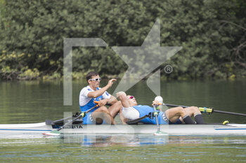2021-04-29 - World Rowing Cup 2017, Filippo Mondelli and Luca Rambaldi (Italy) MEN'S DOUBLE SCULLS, bronze medal - FILIPPO MONDELLI - ROWING - OTHER SPORTS