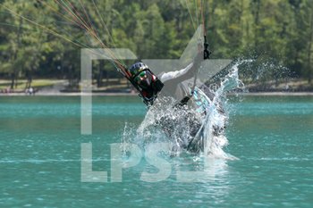 2019-08-13 - Tuffo in acqua per Hollywood - Acromax 2019 - AEROBATIC WORLD TOUR - PRE WORLDS - DAY 2 - PARAGLIDING - OTHER SPORTS