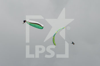 2019-08-14 - Volo sincro - Acromax 2019 - AEROBATIC WORLD TOUR - PRE WORLDS - DAY 3 - PARAGLIDING - OTHER SPORTS