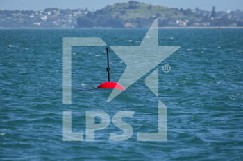 2020-12-15 - One of the Prada marks sinks during Official practice ahead of the Prada Christmas Cup on dÃ©cember 15 2020, Auckland, New Zealand. Photo: Chris Cameron / DPPI - CHRISTMAS CUP 2020 - PRADA OFFICIAL PRACTICE - SAILING - OTHER SPORTS