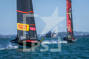 2020-12-15 - Luna Rossa Prada Pirelli Team and Emirates Team New Zealand come together in the pre start for a practice match during Official practice ahead of the Prada Christmas Cup on dÃ©cember 15 2020, Auckland, New Zealand. Photo: Chris Cameron / DPPI - CHRISTMAS CUP 2020 - PRADA OFFICIAL PRACTICE - SAILING - OTHER SPORTS
