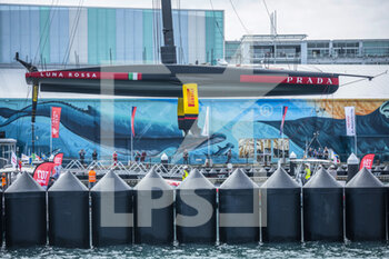 2020-12-16 - Luna Rossa Prada Pirelli Team launch their AC75 during the Prada America's Cup World Series Auckland Race Day Two, on december 1 2020, Auckland, New Zealand. Photo: Chris Cameron / DPPI - PRADA AMERICA'S CUP WORLD SERIES 2020 & PRADA CHRISTMAS RACE 2020 - SAILING - OTHER SPORTS