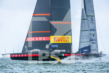 2020-12-16 - Luna Rossa Prada Pirelli beats American Magic in the first race of the day, Race Five of the regatta during the Prada America's Cup World Series Auckland Race Day Two, on december 1 2020, Auckland, New Zealand. Photo: Chris Cameron / DPPI - PRADA AMERICA'S CUP WORLD SERIES 2020 & PRADA CHRISTMAS RACE 2020 - SAILING - OTHER SPORTS