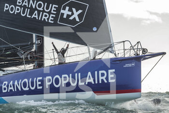 2021-02-01 - Clarisse Cremer (fra) sailing on the Imoca Banque Populaire X finishing the Vendée Globe 2020-2021 in 87 days 2 hours during the arrival of the 2020-2021 Vendée Globe, 9th edition of the solo non-stop round the world yacht race, on February 3rd 2021 in Les Sables-d'Olonne, France - Photo Pierre Bouras / DPPI - ARRIVAL OF THE 2020-2021 VENDéE GLOBE, 9TH EDITION OF THE SOLO NON-STOP ROUND THE WORLD YACHT RACE - SAILING - OTHER SPORTS