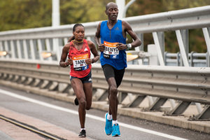 2018-10-28 - Tanui e Ebenyo Atletica Leggera Venice Marathon 2018 - VENICE MARATHON 2018 - MARATHON - ATHLETICS