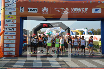 2019-10-27 - top runner alla partenza - MARATONA DI VENEZIA - HUAWEI VENICE MARATHON - MARATHON - ATHLETICS