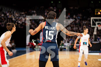 2021-07-10 - Gabby Williams of France during the International Women's Friendly Basketball match between France and Spain on July 10, 2021 at AccorHotels Arena in Paris, France - Photo Melanie Laurent / A2M Sport Consulting / DPPI - WOMEN'S FRIENDLY MATCH - FRANCE VS SPAIN - FRIENDLY MATCH - BASKETBALL