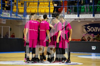 2019-10-22 - Squadra al completo della Telekom Baskets Bonn - HAPPY CASA BRINDISI VS TELEKOM BASKETS BONN - CHAMPIONS LEAGUE - BASKETBALL