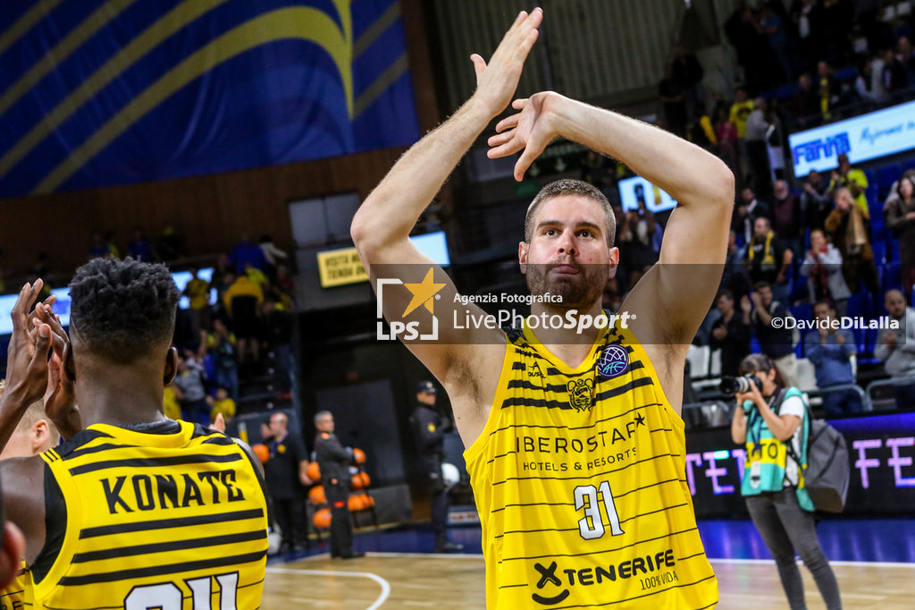 Iberostar Tenerife vs Filou Oostende - CHAMPIONS LEAGUE - BASKETBALL