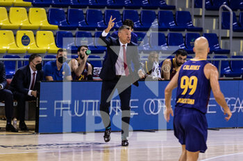 2020-10-01 - Sarunas Jasikevicius, Head coach of Fc Barcelona during the Turkish Airlines EuroLeague Basketball match between Fc Barcelona and CSKA Moscow on October 01, 2020 at Palau Blaugrana in Barcelona, Spain - Photo Javier Borrego / Spain DPPI / DPPI - FC BARCELONA VS CSKA MOSCOW - EUROLEAGUE - BASKETBALL