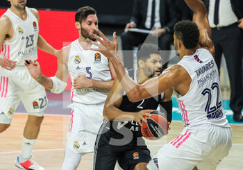 2020-12-04 - Allerik Freeman of Asvel Lyon-Villeurbanne in action during the Turkish Airlines Euroleague basketball match between Real Madrid and LDLC ASVEL on December 04, 2020 at WiZink Center in Madrid, Spain - Photo Irina R Hipolito / Spain DPPI / DPPI - REAL MADRID VS LDLC ASVEL - EUROLEAGUE - BASKETBALL