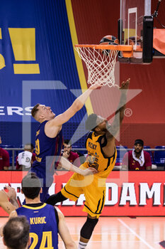 2020-12-16 - Jordan Mickey of BC Khimki Moscow Region shoot to basket during the Turkish Airlines EuroLeague basketball match between Fc Barcelona and BC Khimki Moscow Region on December 16, 2020 at Palau Blaugrana in Barcelona, Spain - Photo Javier Borrego / Spain DPPI / DPPI - FC BARCELONA VS BC KHIMKI MOSCOW REGION - EUROLEAGUE - BASKETBALL