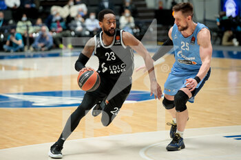 2021-04-02 - David Lighty JR of LDLC ASVEL Villeurbanne and Mateusz Ponitka of BC Zenit during the Turkish Airlines EuroLeague basketball match between Zenit St Petersburg and LDLC ASVEL Villeurbanne on April 2, 2021 at Sibur Arena in Saint Petersburg, Russia - Photo Anatoly Medved / Orange Pictures / DPPI - ZENIT ST PETERSBURG VS LDLC ASVEL VILLEURBANNE - EUROLEAGUE - BASKETBALL