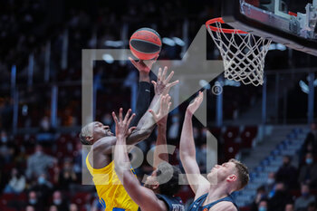 2021-04-09 - Othello Hunter of BC Maccabi Tel Aviv during the Turkish Airlines EuroLeague basketball match between Zenit St Petersburg and Maccabi Playtika Tel Aviv on April 9, 2021 at Ubileyny Sport Palace in Saint Petersburg, Russia - Photo Anatoliy Medved / Orange Pictures / DPPI - ZENIT ST PETERSBURG VS MACCABI PLAYTIKA TEL AVIV - EUROLEAGUE - BASKETBALL