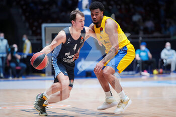 2021-04-09 - Kevin Pangos of BC Zenit, Chris Jones of BC Maccabi Tel Aviv during the Turkish Airlines EuroLeague basketball match between Zenit St Petersburg and Maccabi Playtika Tel Aviv on April 9, 2021 at Ubileyny Sport Palace in Saint Petersburg, Russia - Photo Anatoliy Medved / Orange Pictures / DPPI - ZENIT ST PETERSBURG VS MACCABI PLAYTIKA TEL AVIV - EUROLEAGUE - BASKETBALL