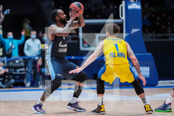 2021-04-09 - KC Rivers of BC Zenit, Scottie Wilbekin of BC Maccabi Tel Aviv during the Turkish Airlines EuroLeague basketball match between Zenit St Petersburg and Maccabi Playtika Tel Aviv on April 9, 2021 at Ubileyny Sport Palace in Saint Petersburg, Russia - Photo Anatoliy Medved / Orange Pictures / DPPI - ZENIT ST PETERSBURG VS MACCABI PLAYTIKA TEL AVIV - EUROLEAGUE - BASKETBALL