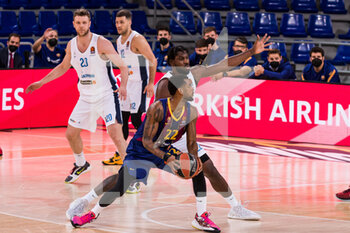 2021-04-23 - Cory Higgins of Fc Barcelona during the Turkish Airlines EuroLeague, PlayOffs game 2 basketball match between FC Barcelona and Zenit St Petersburg on April 23, 2021 at Palau Blaugrana in Barcelona, Spain - Photo Javier Borrego / Spain DPPI / DPPI - FC BARCELONA VS ZENIT ST PETERSBURG - EUROLEAGUE - BASKETBALL