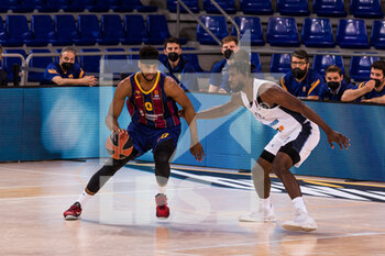 2021-04-23 - Brandon Davies of Fc Barcelona competes with Alex Poythress of Zenit St Petersburg during the Turkish Airlines EuroLeague, PlayOffs game 2 basketball match between FC Barcelona and Zenit St Petersburg on April 23, 2021 at Palau Blaugrana in Barcelona, Spain - Photo Javier Borrego / Spain DPPI / DPPI - FC BARCELONA VS ZENIT ST PETERSBURG - EUROLEAGUE - BASKETBALL