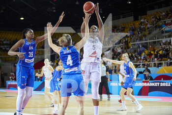 2021-06-23 - Endy MIYEM (5) of France during the FIBA Women's EuroBasket 2021, quarter-finals basketball match between France and Bosnia Herzegovina on June 23, 2021 at Rhenus Sport in Strasbourg, France - Photo Ann-Dee Lamour / CDP MEDIA / DPPI - FIBA WOMEN'S EUROBASKET 2021 - FRANCE VS  BOSNIA HERZEGOVINA - INTERNATIONALS - BASKETBALL