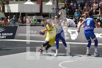 2019-07-14 - Marcella Filippi difende sulla Irinea - FIBA 3X3 WOMEN´S SERIES ITALY VS ROMANIA - ITALY NATIONAL TEAM - BASKETBALL