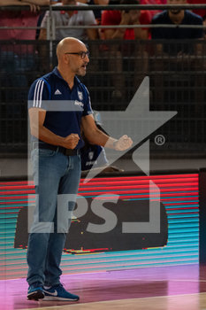 2019-09-29 - Frank Vitucci coach (Happy Casa Brindisi) - VIRTUS ROMA VS HAPPY CASA BRINDISI - ITALIAN SERIE A - BASKETBALL