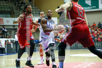 2019-10-19 - Deandre Lansdowne Basket Brescia Leonessa in attacco - PALLACANESTRO TRIESTE VS GERMANI BASKET BRESCIA  - ITALIAN SERIE A - BASKETBALL