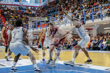 2019-11-03 - Palla difesa da G. Vidmar (Umana Reyer Basket Venezia) - HAPPY CASA BRINDISI VS UMANA REYER VENEZIA - ITALIAN SERIE A - BASKETBALL