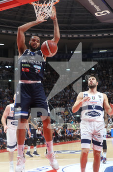 2019-11-03 - Tyler Cain (Germani basket Brescia)  - FORTITUDO BOLOGNA VS GERMANI BASKET BRESCIA - ITALIAN SERIE A - BASKETBALL