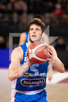 2019-11-24 - Aleksej NIKOLIC (De' Longhi Treviso Basket) al tiro libero - VIRTUS ROMA VS DE LONGHI TREVISO - ITALIAN SERIE A - BASKETBALL