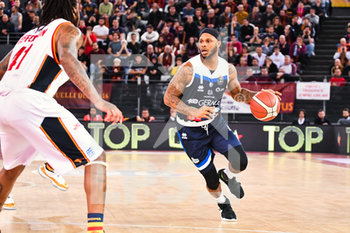 2019-12-22 - Angelo WARNER play (Germani Basket Brescia) - VIRTUS ROMA VS GERMANI BRESCIA - ITALIAN SERIE A - BASKETBALL