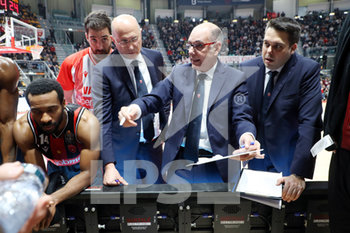 2020-01-26 - Attilio Caja allenatore Openjobmetis Varese  - FORTITUDO BOLOGNA VS OPENJOBMETIS VARESE - ITALIAN SERIE A - BASKETBALL