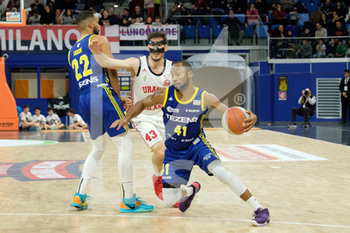 2020-02-15 - Penetrazione di Kenny Hasbrouck (41) Tezenis Verona - URANIA MILANO VS TEZENIS VERONA - ITALIAN SERIE A2 - BASKETBALL