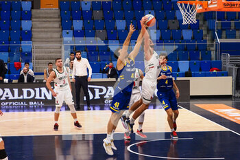 2021-01-13 - Tommaso Raspino della Urania Basket Milano   - URANIA MILANO VS SCALIGERA VERONA - ITALIAN SERIE A2 - BASKETBALL