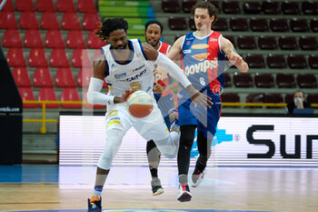2021-01-24 - Bobby Ray Jones Jr - Scaligera Basket Tezenis Verona - TEZENIS VERONA VS JB MONFERRATO - ITALIAN SERIE A2 - BASKETBALL