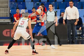 2021-02-06 - Simone Tomasini (JB Casale Monferrato) ostacolato da Bossi (Urania Basket Milano)  - URANIA MILANO VS JB CASALE MONFERRATO - ITALIAN SERIE A2 - BASKETBALL