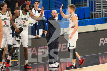 2021-02-10 - i giocatori dell' Urania Basket Milano festeggiano la vittoria  - URANIA MILANO VS BERGAMO BASKET - ITALIAN SERIE A2 - BASKETBALL