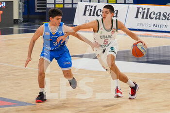 2021-03-13 - Valsecchi Urania Basket Milano  contrastato da Ravi Orlandina Capo d'Orlando - URANIA MILANO VS CAPO D'ORLANDO - ITALIAN SERIE A2 - BASKETBALL