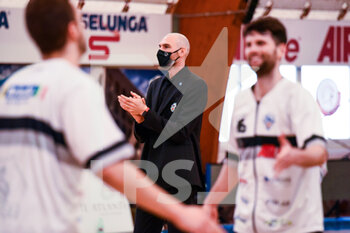 2021-04-03 - Assistente coach Crosariol (Eurobasket Roma) - EUROBASKET ROMA VS LUX CHIETI BASKET - ITALIAN SERIE A2 - BASKETBALL