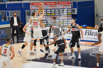 2021-05-12 - Nik Raivio (Urania Basket Milano)  al tiro  - URANIA MILANO VS ATLANTE EUROBASKET ROMA - ITALIAN SERIE A2 - BASKETBALL