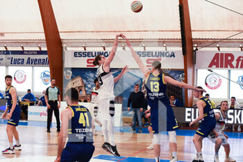 2021-05-16 - Cicchetti(Eurobasket Roma) , Candussi (Tezenis Verona) - EUROBASKET ROMA VS TEZENIS VERONA - ITALIAN SERIE A2 - BASKETBALL