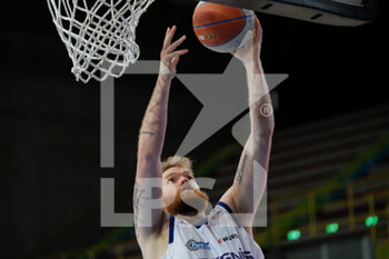 2021-05-24 - Rimbalzo di Giovanni Pini - Scaligera Basket Tezenis Verona - PLAYOFF TEZENIS VERONA VS URANIA MILANO (GARA 2) - ITALIAN SERIE A2 - BASKETBALL