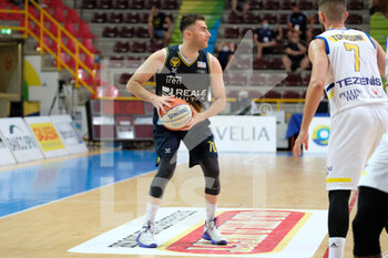 2021-06-10 - Franko Bushati - Reale Mutua Basket Torino - SEMIFINALI PLAYOFF GARA 3 - TEZENIS VERONA VS REALE MUTUA TORINO - ITALIAN SERIE A2 - BASKETBALL