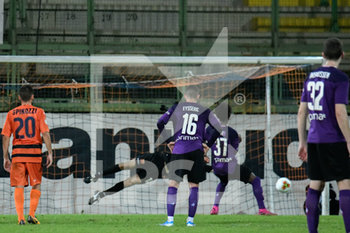 2019-10-11 - Christian L. Koffi (F) segna su rigore il 3 a 1 per la Fiorentina - PISTOIESE VS FIORENTINA - FRIENDLY MATCH - SOCCER