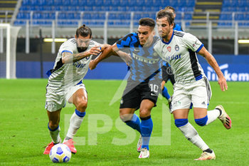 2020-09-19 - Eros Pisano (Pisa) Lautaro Martinez (Inter) Francesco Belli (Pisa) - INTER VS PISA - FRIENDLY MATCH - SOCCER