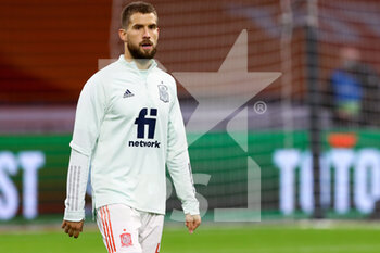 2020-11-11 - Inigo Martinez of Spain warms up before the International Friendly football match between Netherlands and Spain on november 11, 2020 at Johan Cruijff Arena in Amsterdam, Netherlands - Photo Marcel ter Bals / Orange Pictures / DPPI - FRIENDLY FOOTBALL MATCH BETWEEN NETHERLANDS AND SPAIN - FRIENDLY MATCH - SOCCER