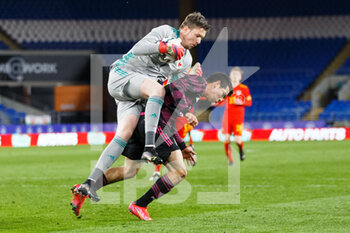 2021-03-27 - Wales goalkeeper Wayne Hennessey (1) makes a save, Mexico forward Hirving Lozano during the international friendly football match between Wales and Mexico on March 27, 2021 at the Cardiff City Stadium in Cardiff, Wales - Photo Gruffydd Thomas / ProSportsImages / DPPI - WALES AND MEXICO - FRIENDLY MATCH - SOCCER