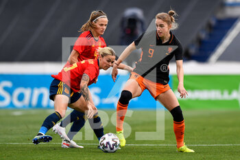 2021-04-09 - Mapi of Spain and Vivianne Miedema of Netherlands during the Women's International Friendly football match between Spain and Netherlands on April 9, 2021 at Estadio Municipal de Marbella in Marbella, Spain - Photo Pablo Morano / Orange Pictures / DPPI - WOMEN'S INTERNATIONAL FRIENDLY FOOTBALL MATCH - SPAIN VS NETHERLANDS - FRIENDLY MATCH - SOCCER