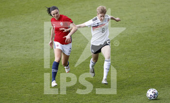 2021-04-13 - Ingrid Engen of Norway and Paulina Krumbiegel of Germany during the International Women's Friendly football match between Germany and Norway on April 13, 2021 at Brita-Arena in Wiesbaden, Germany - Photo Heiko Becker / firo Sportphoto / DPPI - AMICHEVOLE NAZIONALE FEMMINILE 2021 - GERMANIA VS NORVEGIA - FRIENDLY MATCH - SOCCER