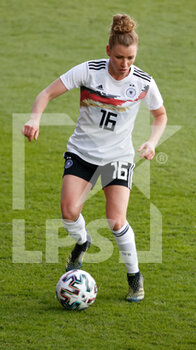 2021-04-13 - Linda Dallmann of Germany during the International Women's Friendly football match between Germany and Norway on April 13, 2021 at Brita-Arena in Wiesbaden, Germany - Photo Heiko Becker / firo Sportphoto / DPPI - AMICHEVOLE NAZIONALE FEMMINILE 2021 - GERMANIA VS NORVEGIA - FRIENDLY MATCH - SOCCER